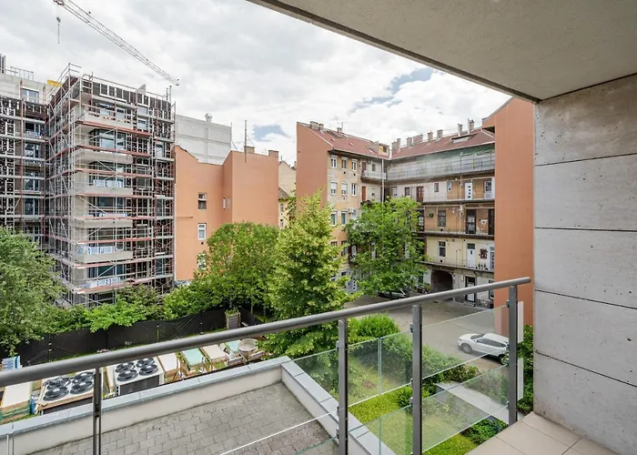 White Cascade Realty Apartment