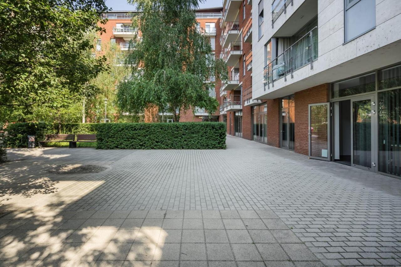 White Cascade Realty Apartament