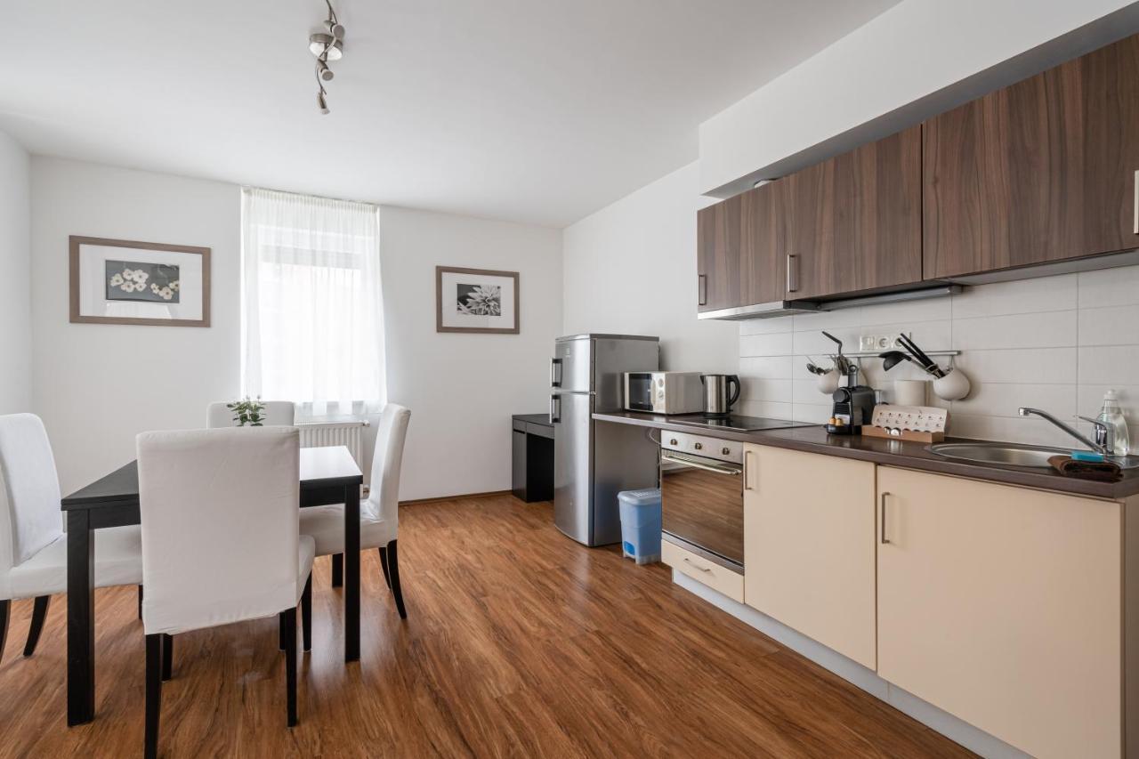 Apartament White Cascade Realty *